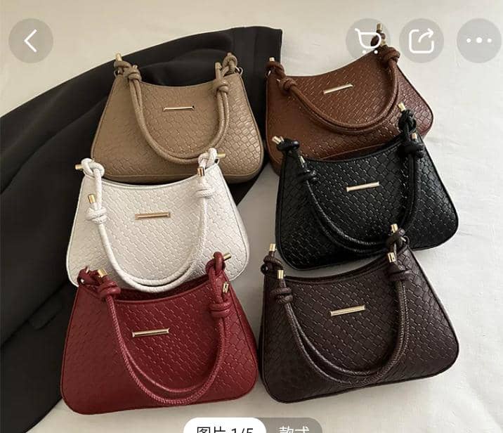 Female fashion hand bag
